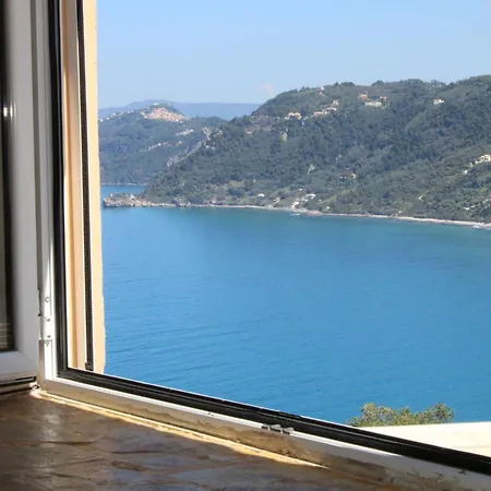 Διαμέρισμα Artistic Sea View House